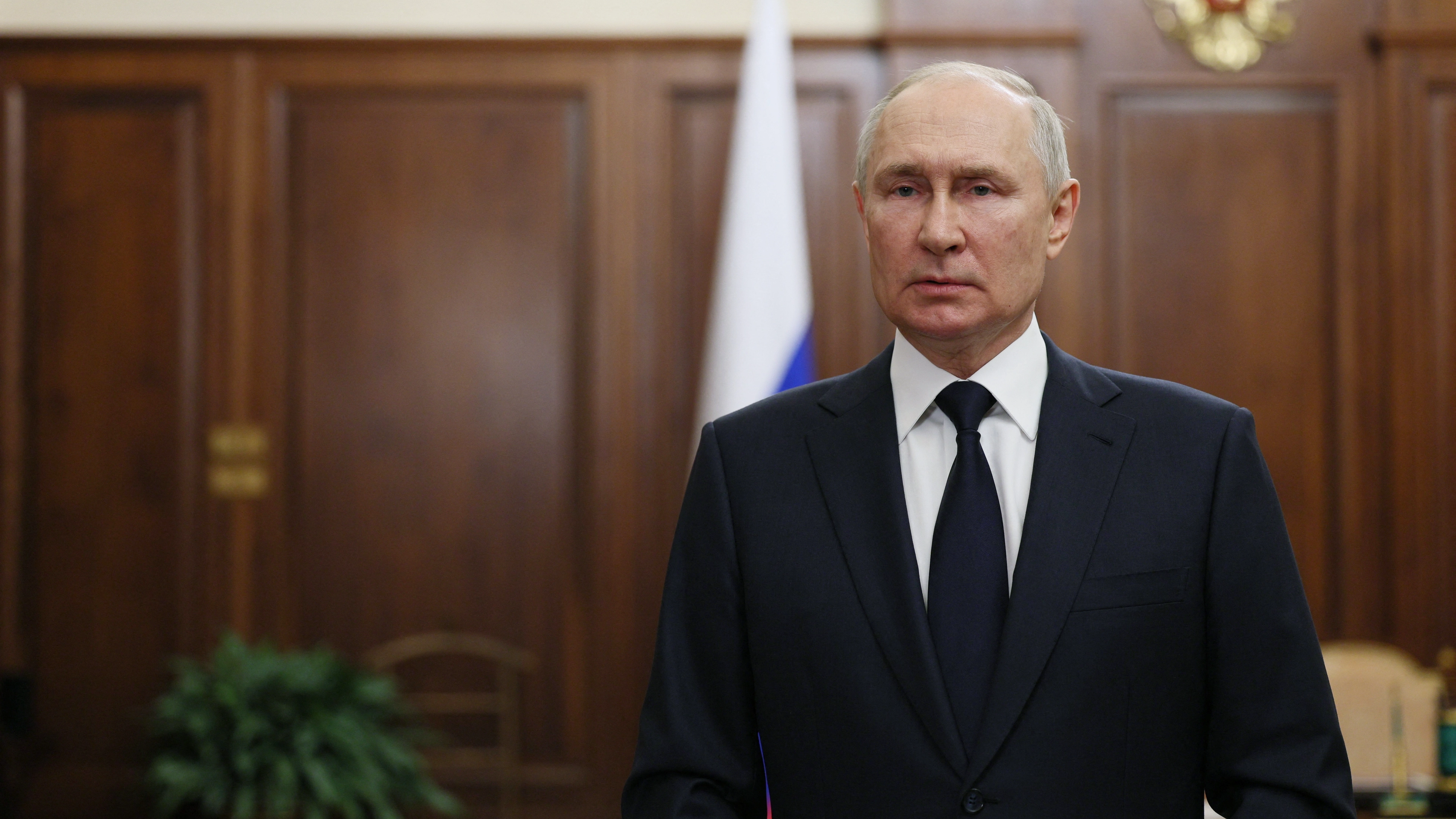 Vladimir Putin accused of 'mocking' Donald Trump following missile attack on Ukraine that killed 34 people