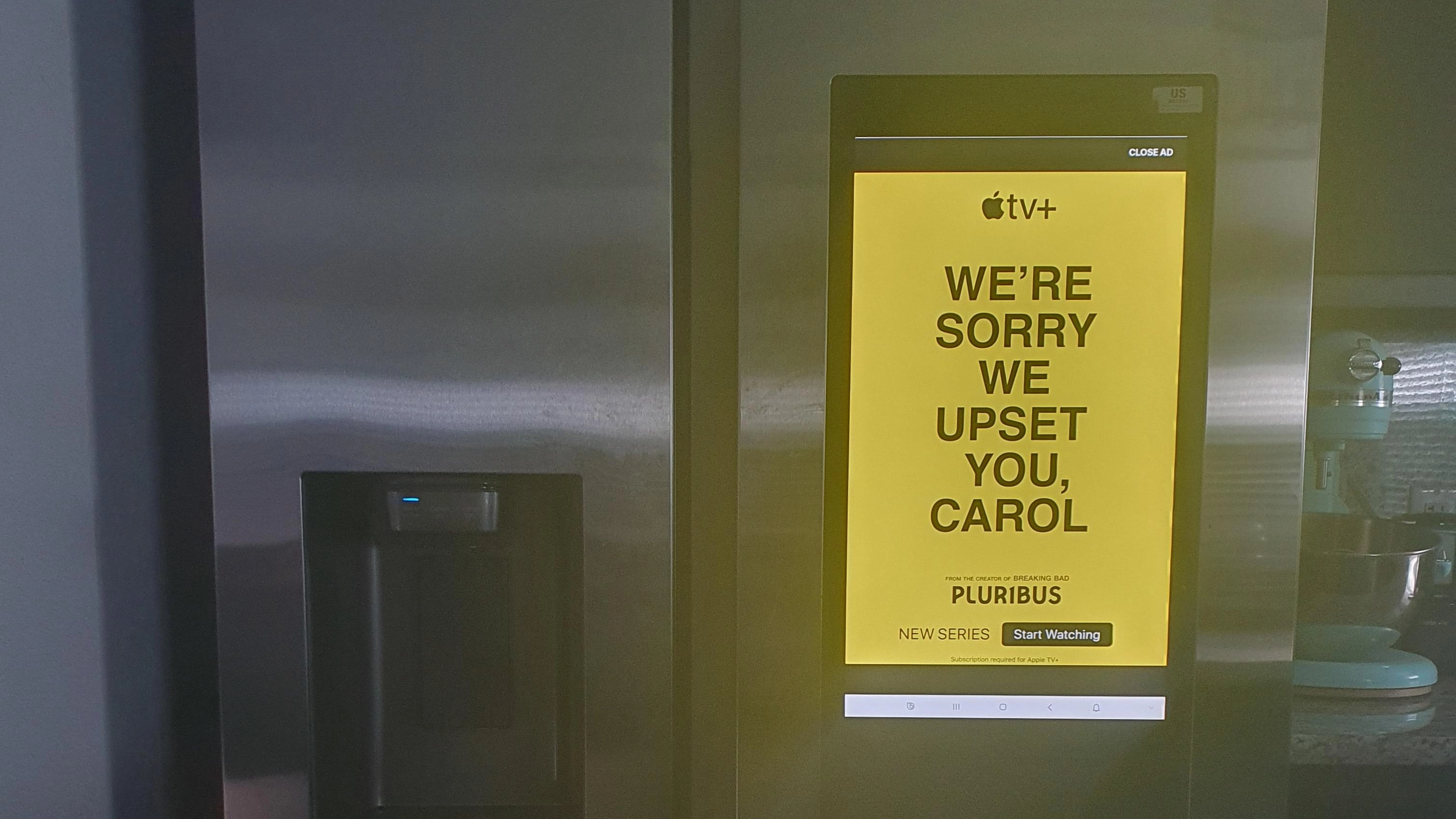 Truth behind viral claim woman had psychotic episode after Apple fridge 'spoke to her' in advert revealed