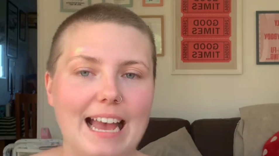 Woman diagnosed with bowel cancer at 26 shares symptoms to look for as cases in young people surge