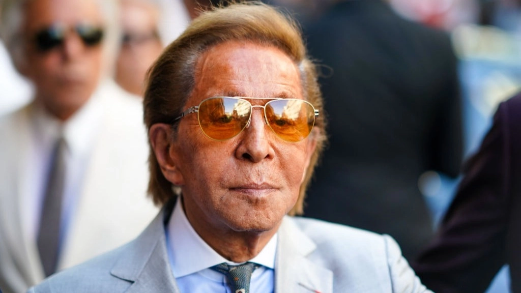  Italian fashion designer Valentino has died aged 93