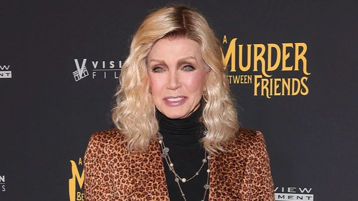 Actor Donna Mills, 85, has hilarious response after trolls say she wears 'too much make up for your age'