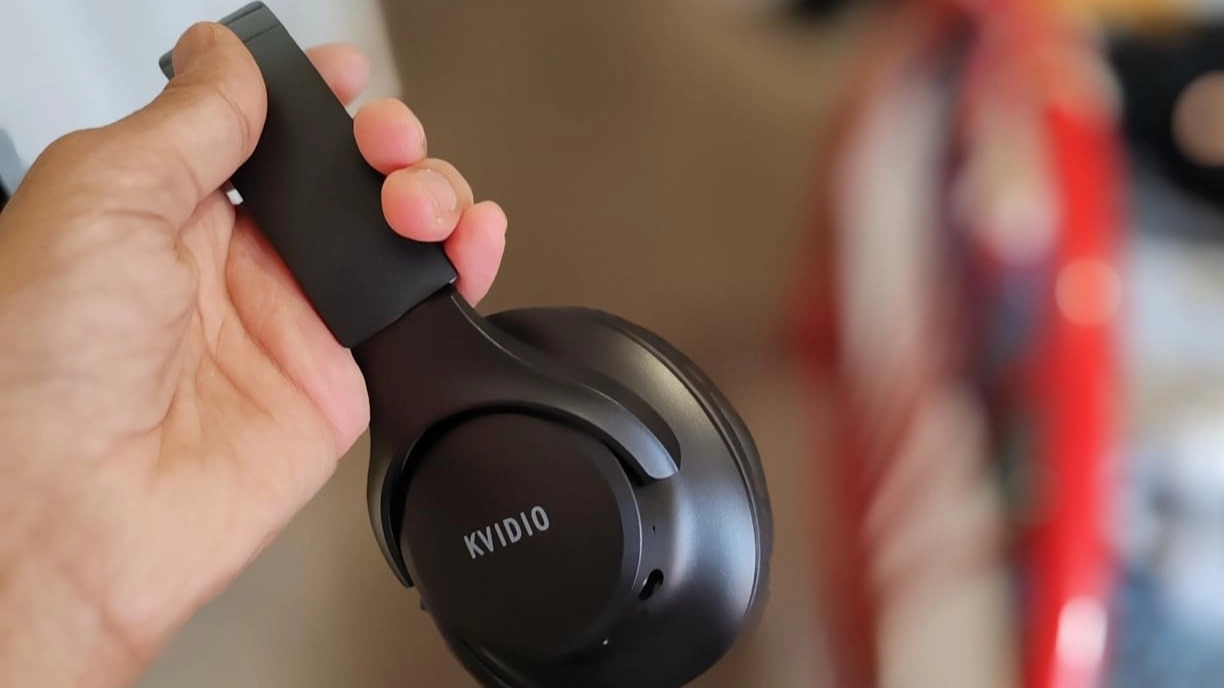 ‘Better than designer’ headphones are Amazon’s number-one bestseller - and cost 90% less than Beats