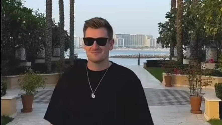 YouTuber divides opinion after revealing his reason for leaving UK and moving to Dubai