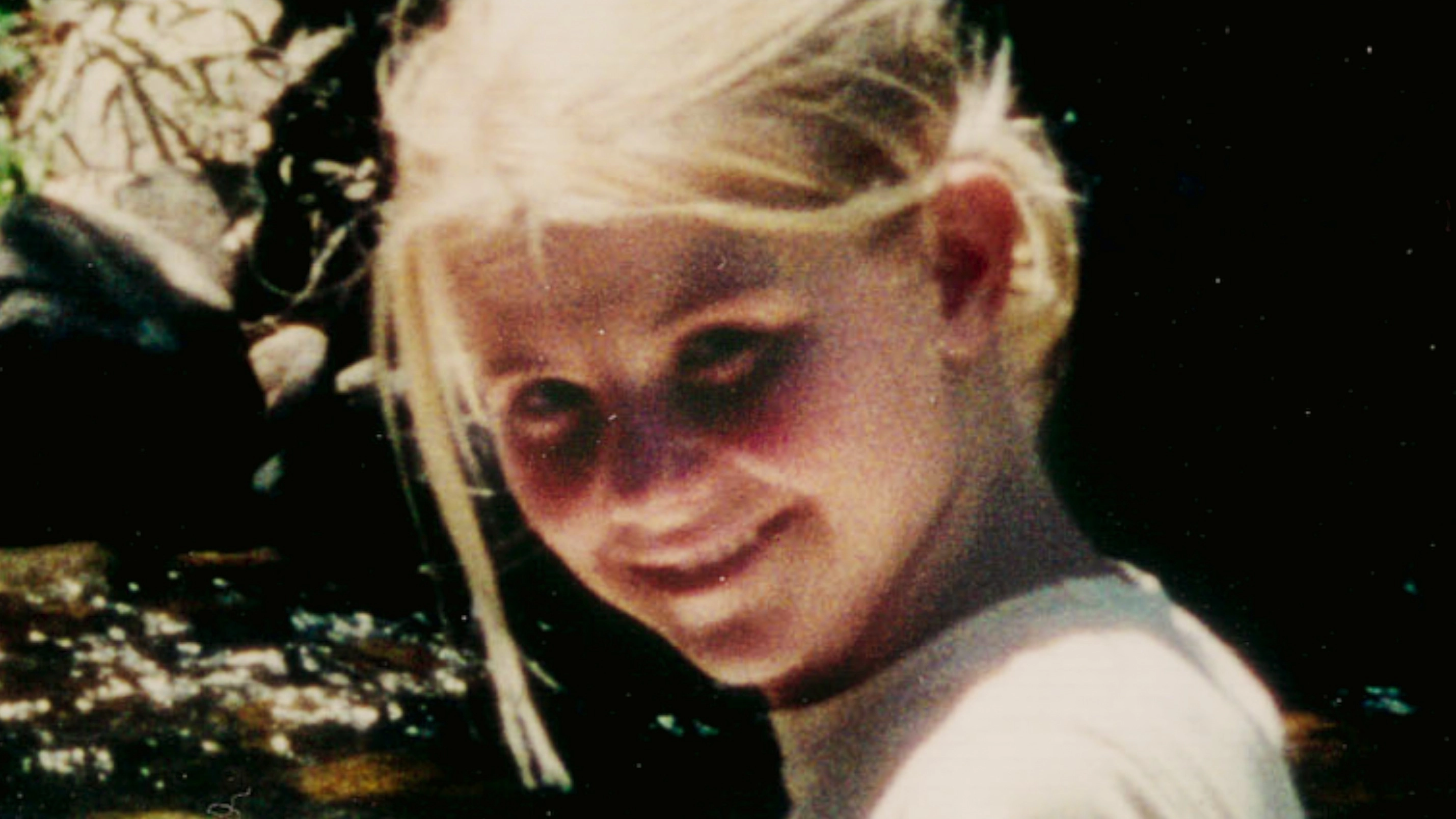 American girl kidnapped in front of her sister was rescued after nine months because family defied police