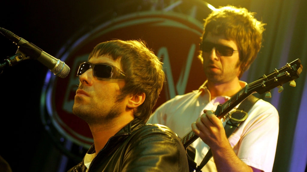 Oasis fans react to surprising addition to 'set list' as final tickets revealed