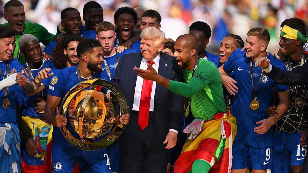 Cole Palmer has hilarious response as Donald Trump bizarrely gatecrashes Chelsea's Club World Cup trophy lift