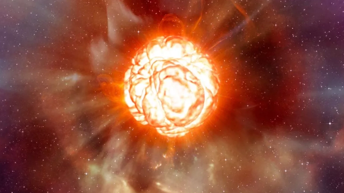 Huge orange star above Earth could explode at any moment
