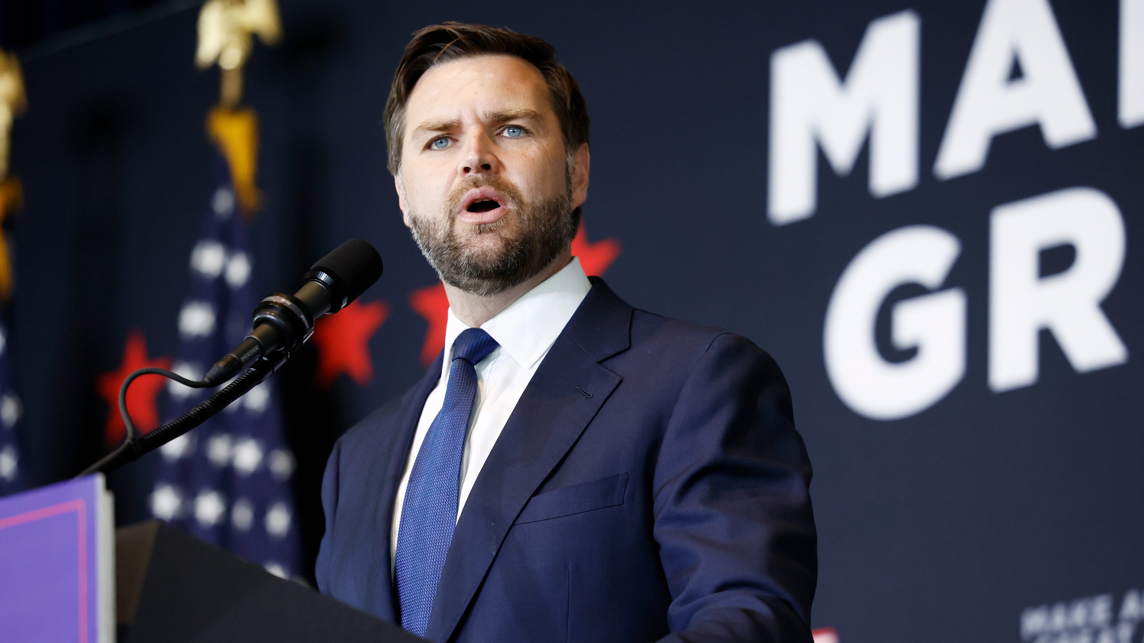 Truth behind whether JD Vance broke Vatican protocol as photo of him in Sistine Chapel sparked backlash