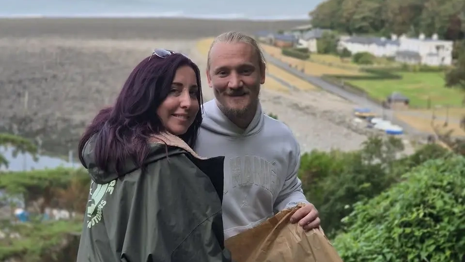 Mum who died rescuing her sons was celebrating wedding anniversary in the Bahamas