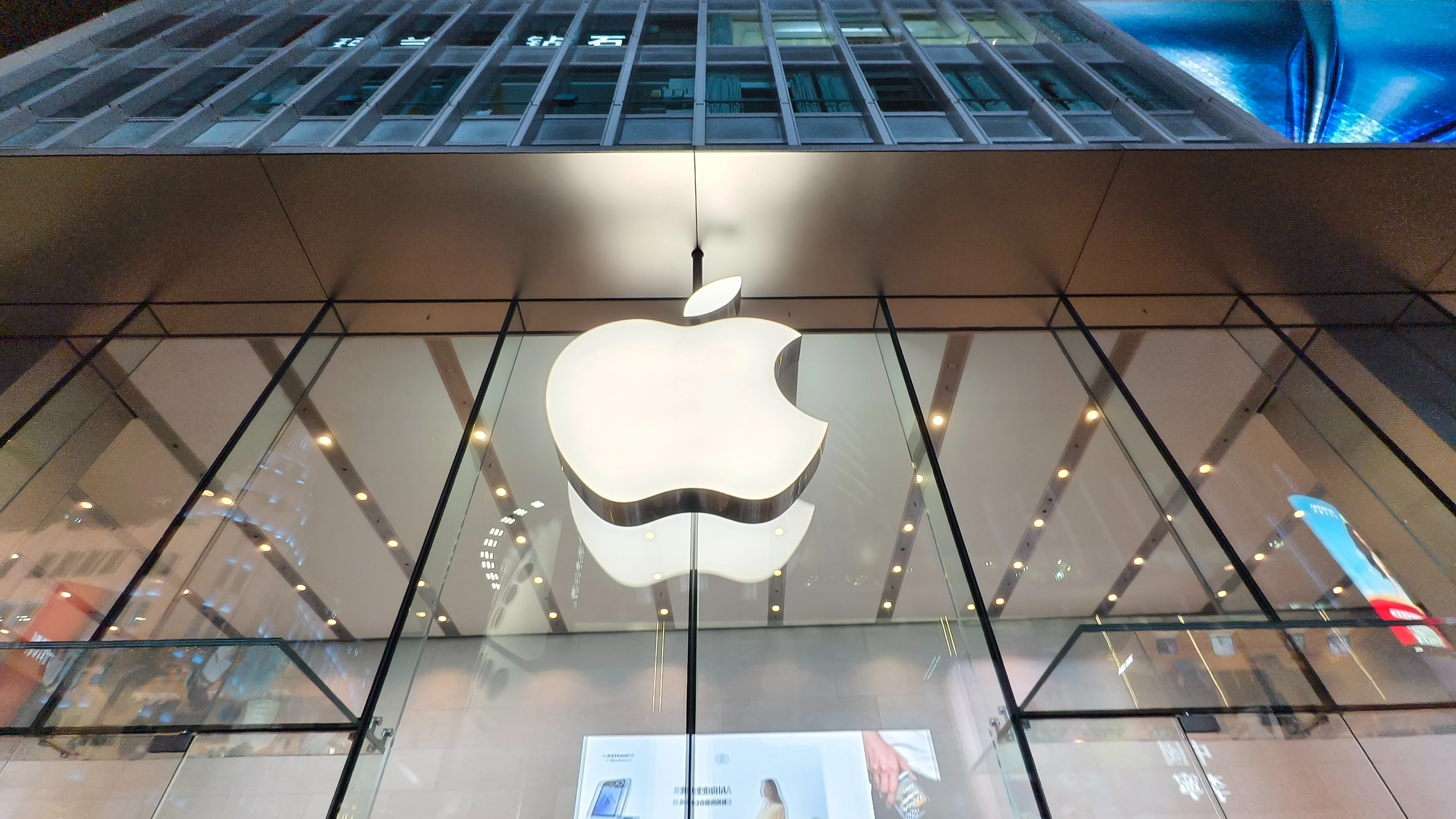 Apple users receiving part of $95 million settlement after Siri recorded private conversations