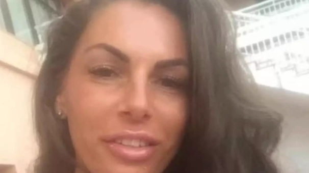 Man suspected of fatally shooting woman outside pub on Valentine’s Day rang friend and said 'she's dead'