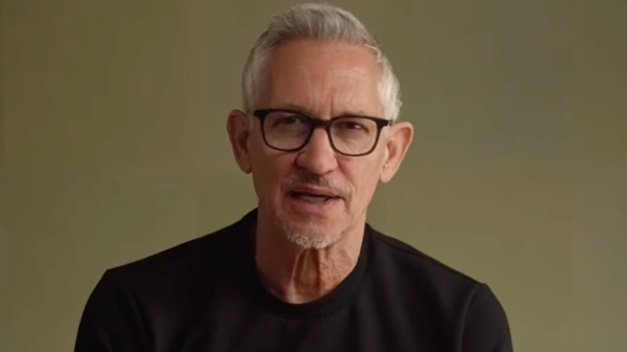 Gary Lineker apologises for ‘genuine mistake’ over emoji as he confirms departure from BBC