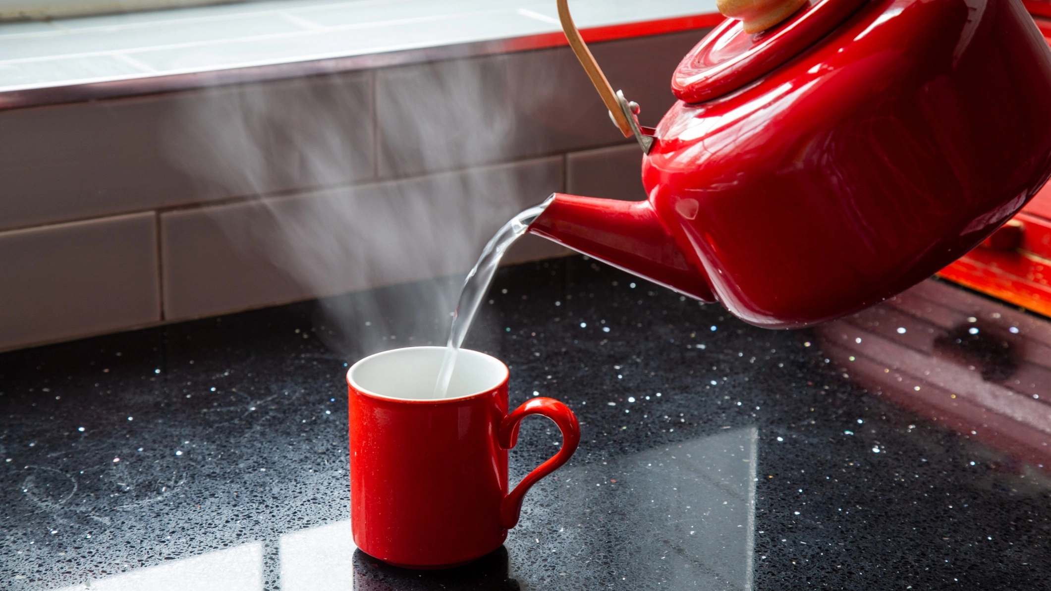 Reality of what happens when you drink hot water as 'health hack' goes viral