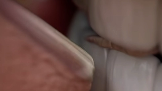 Stomach churning simulation reveals major reason why you shouldn't bite your nails