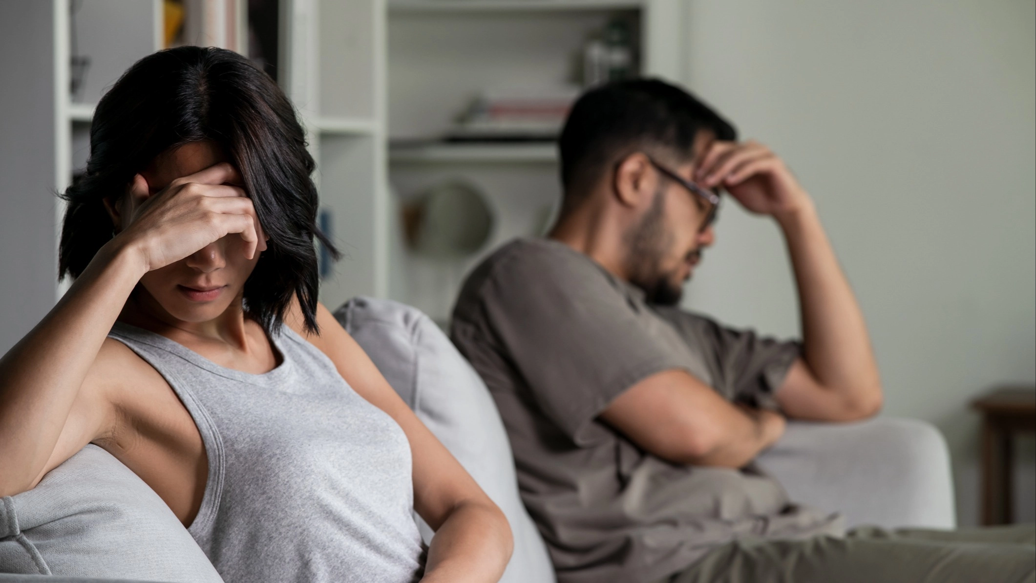 Expert says there is one sign your marriage is over as 'divorce day' hits