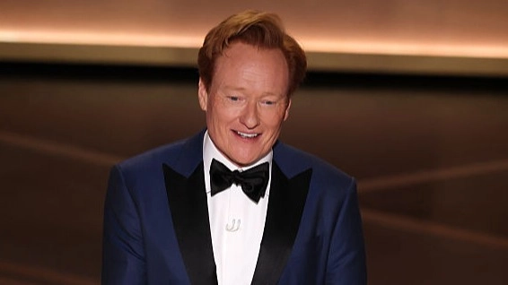 Oscars viewers have big complaint as they realise who is doing show's voice-over