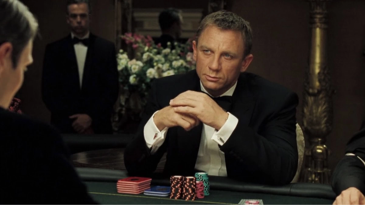 James Bond fans think next 007 has been decided after actor signs new deal