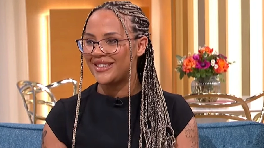 This Morning viewers left 'feeling sick' by ‘gross’ way woman makes £5,000 a week