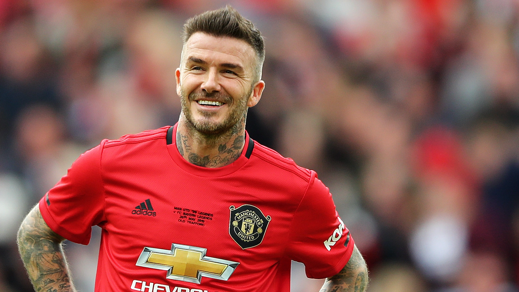 David Beckham's former Man United teammate accuses him of being 'obsessive' in explosive post