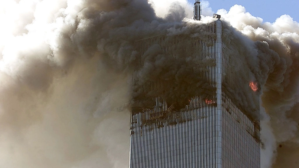 'Falling man' in 9/11 photo identified by chilling clue as truth revealed 25 years on