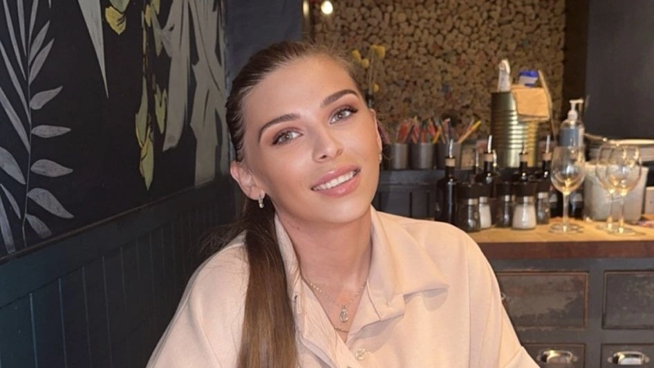 Woman thought fatal condition was bloating but she's actually 'starving to death' because of it