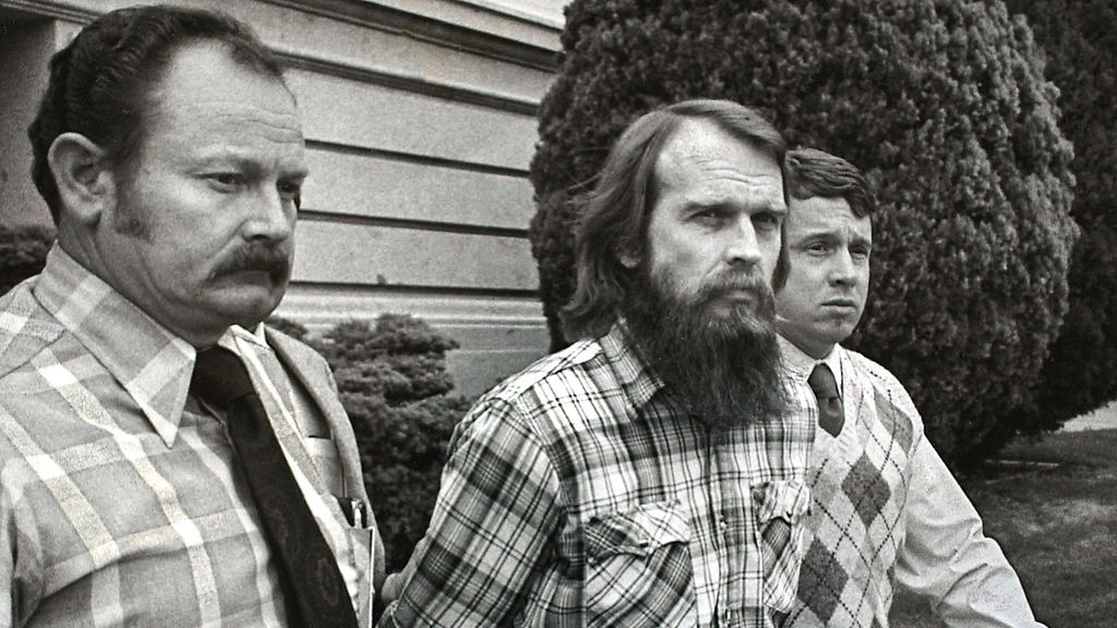 Daughter of polygamist cult leader opens up on how she discovered disturbing truth about dad