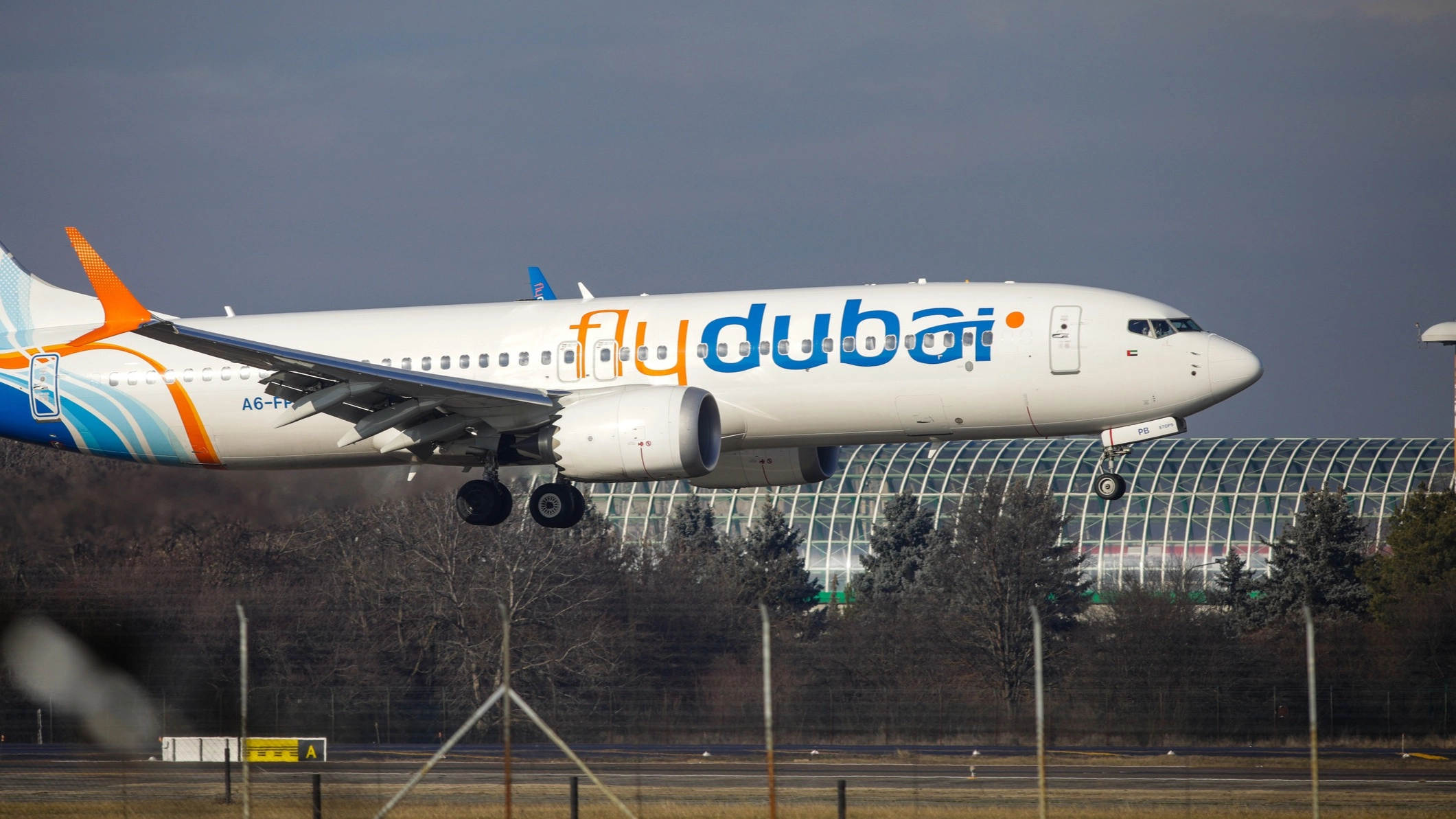 Israel-bound flight plunges 20,000 feet after 'fight between pilots' causes emergency diversion