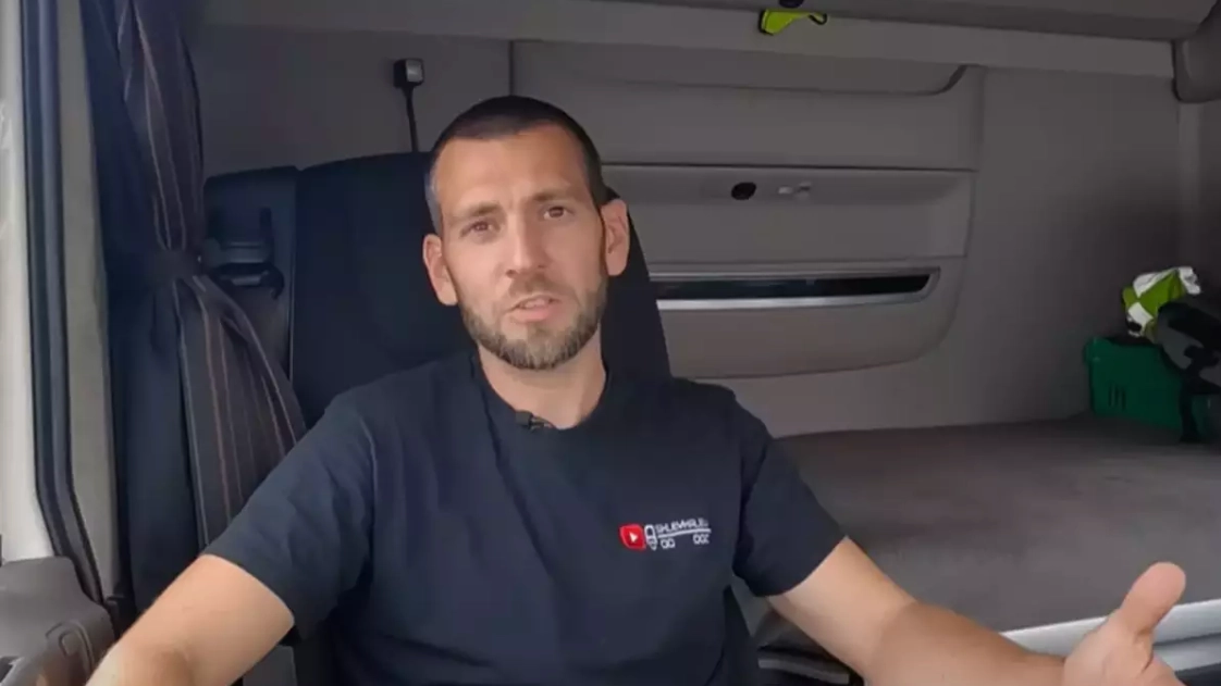 Professional truck driver shared payslip showing surprising amount he makes per year