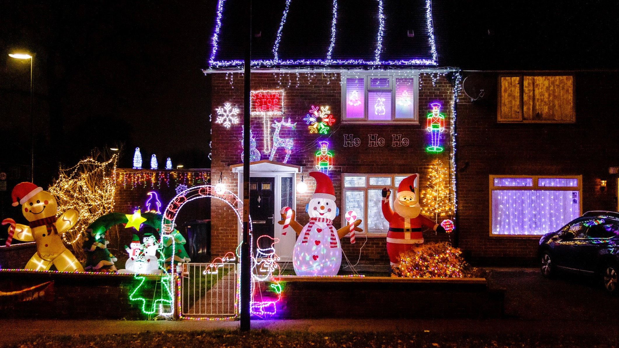 Martin Lewis explains how much it really costs to use your Christmas lights