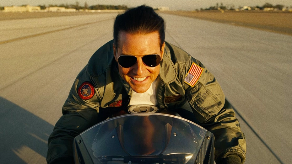 Tom Cruise drops much needed update for fans waiting for Top Gun 3