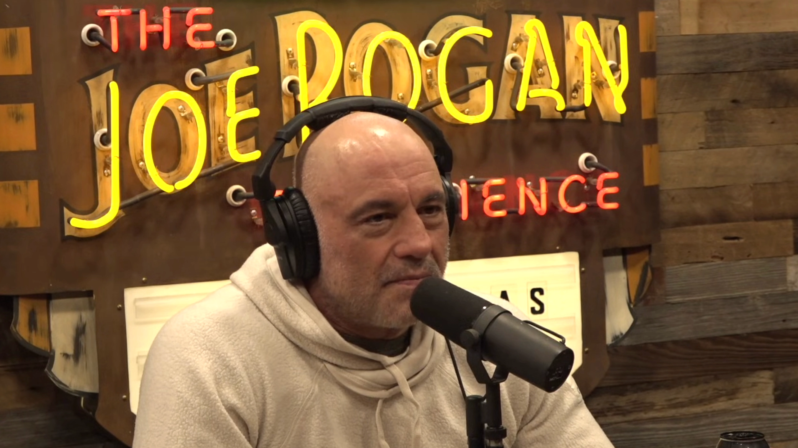 Joe Rogan sparks major online debate after discussing viral theory about Trump and ICE
