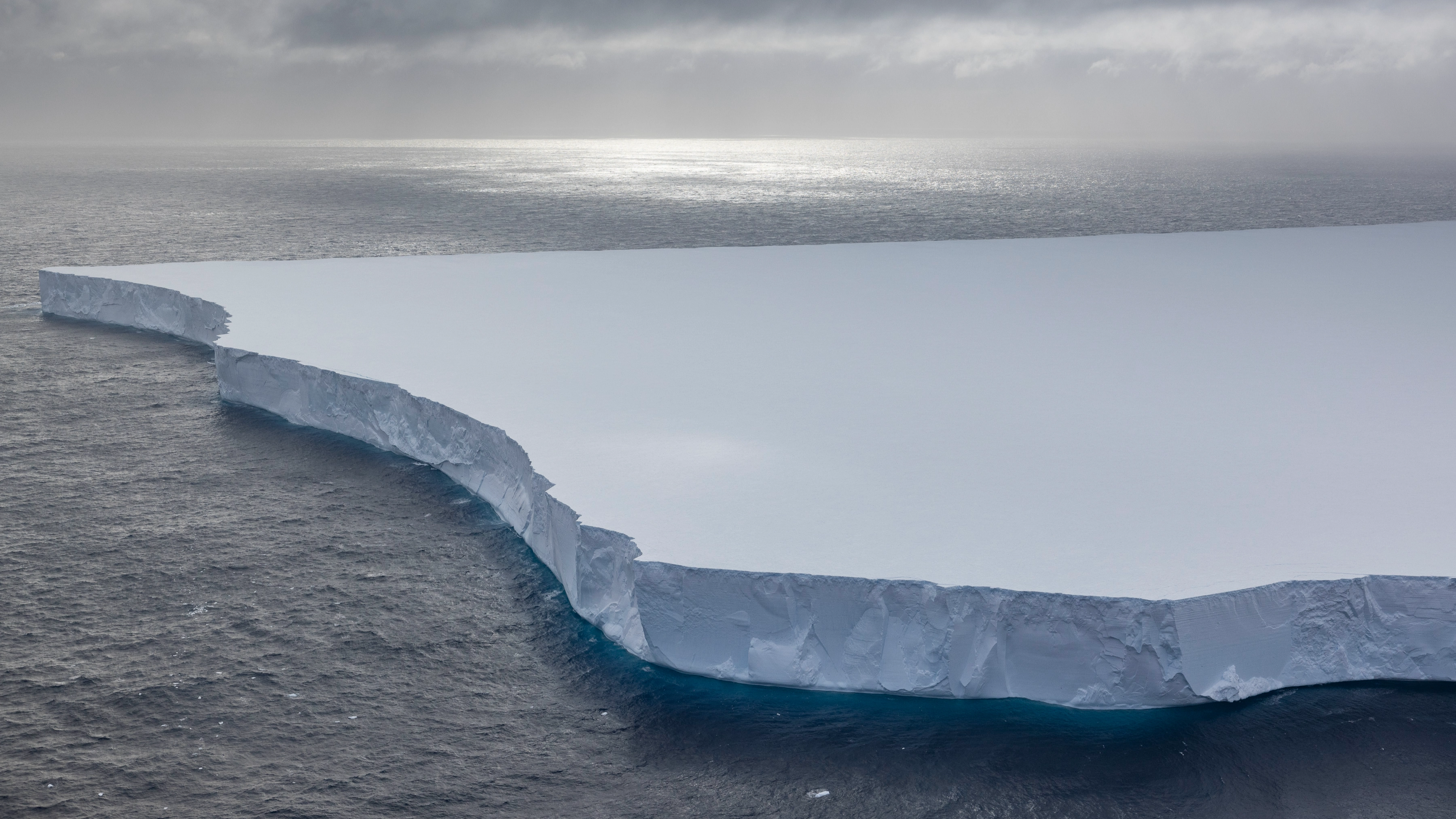 World's largest iceberg weighing one trillion tonnes is falling apart as NASA captures 20 kilometre long piece floating away