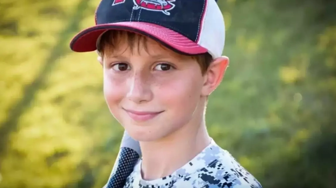 Tragic moment boy tells parents his brother was decapitated on 'world's tallest water slide'