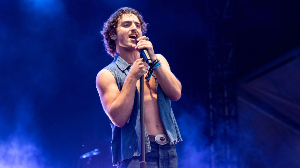 Where to buy Benson Boone Manchester Co-op Live tickets as UK tour sells fast 