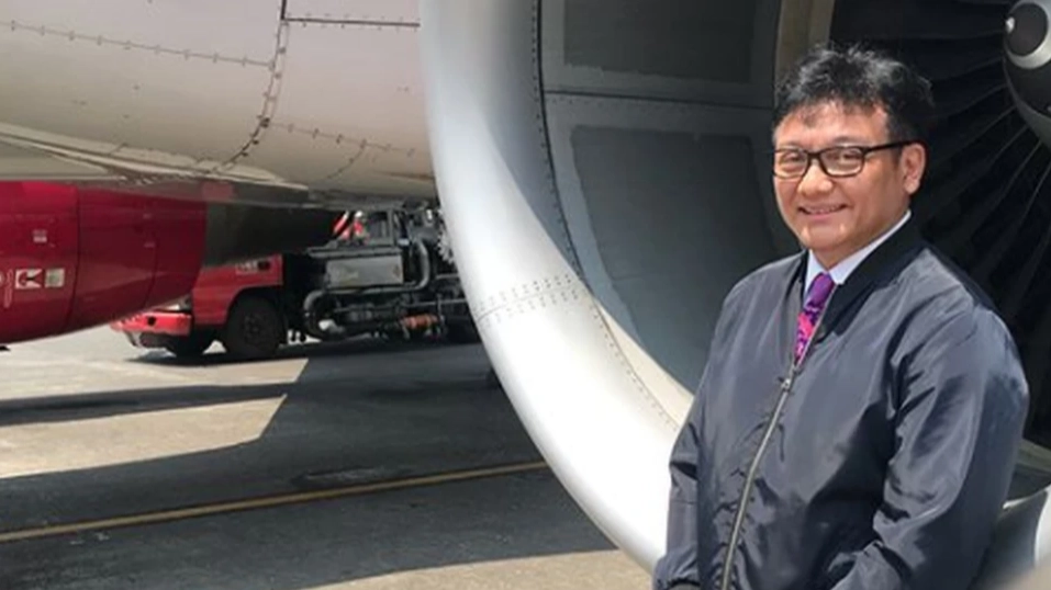 Pilot saved 147 passengers' lives after 'hearing voice' that made him take off three minutes early
