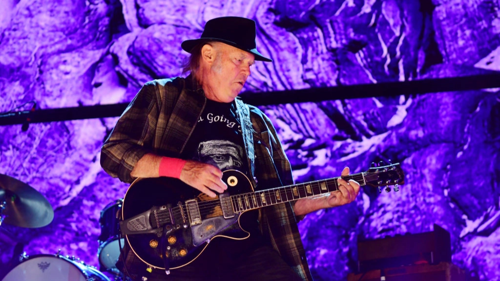 Neil Young fans scramble to buy BST Hyde Parks tickets as 'bucket list' support act revealed