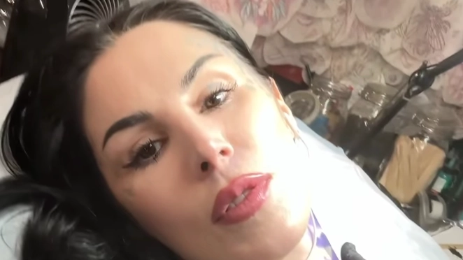 Kat Von D shares tattoo update after deciding to blackout entire body following 'first-of-its-kind' lawsuit