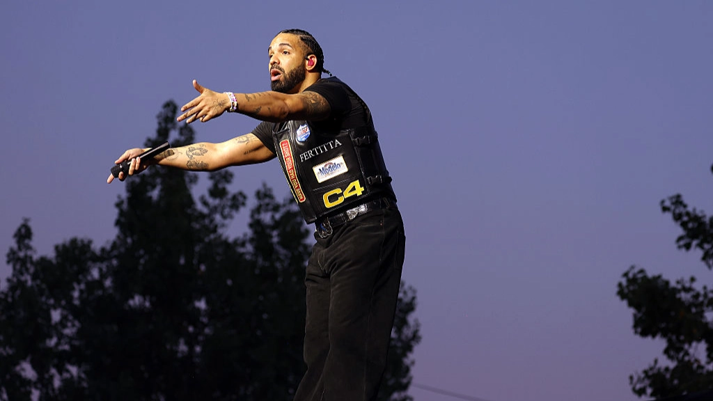 There are only two Drake UK shows left and there's still time to snag tickets if you're quick