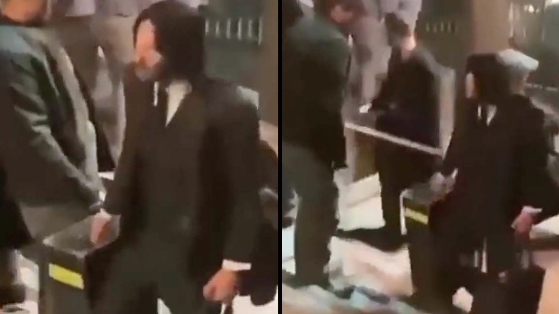 Keanu Reeves' gesture for crew during John Wick 4 filming divides opinion