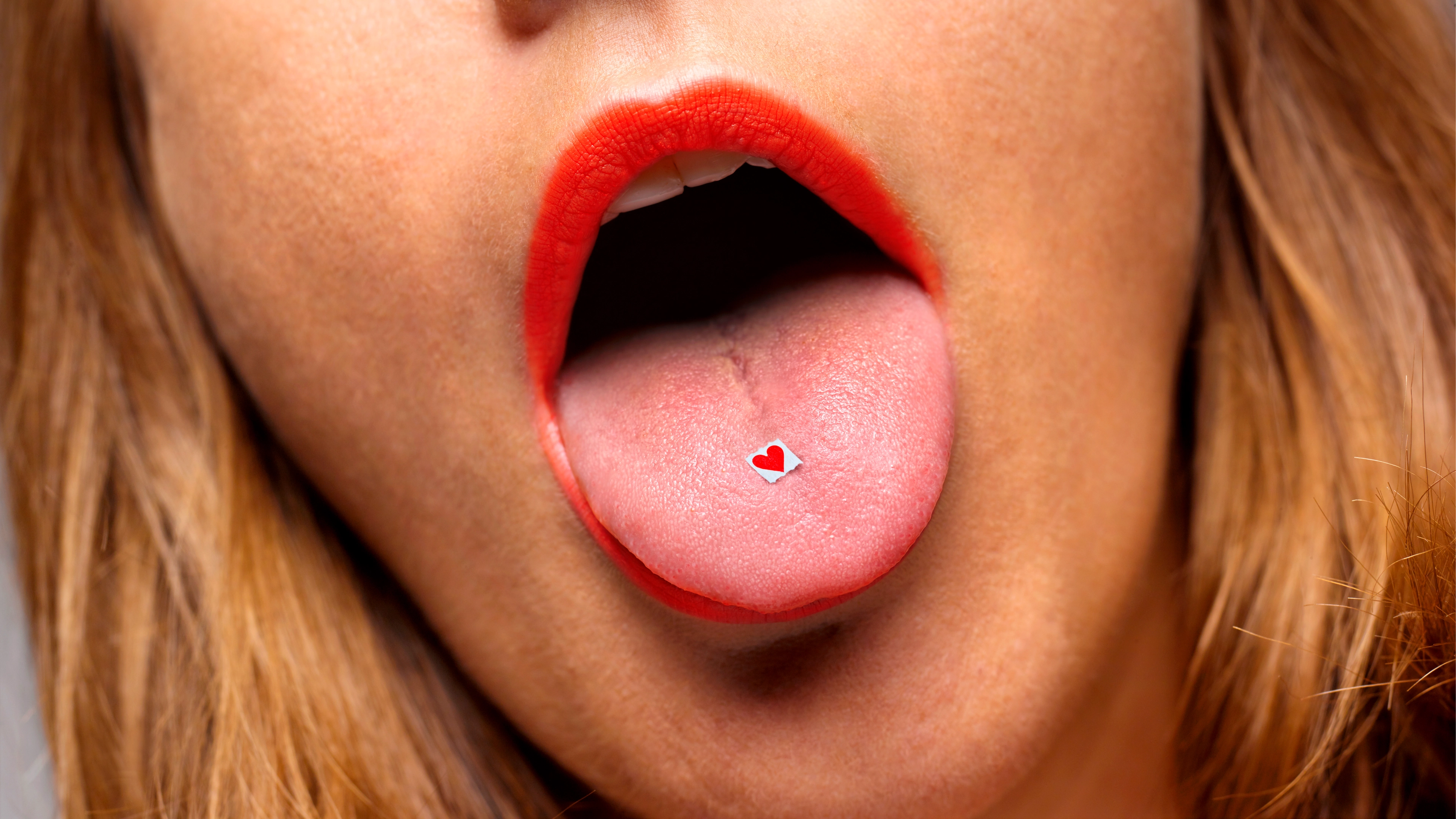 Woman accidentally took 1,000 micrograms of LSD and it had a major impact on her afterwards