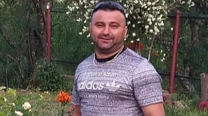 Man Who Cut His Hand As He Tried To Murder Wife Wins £17,500 Payout