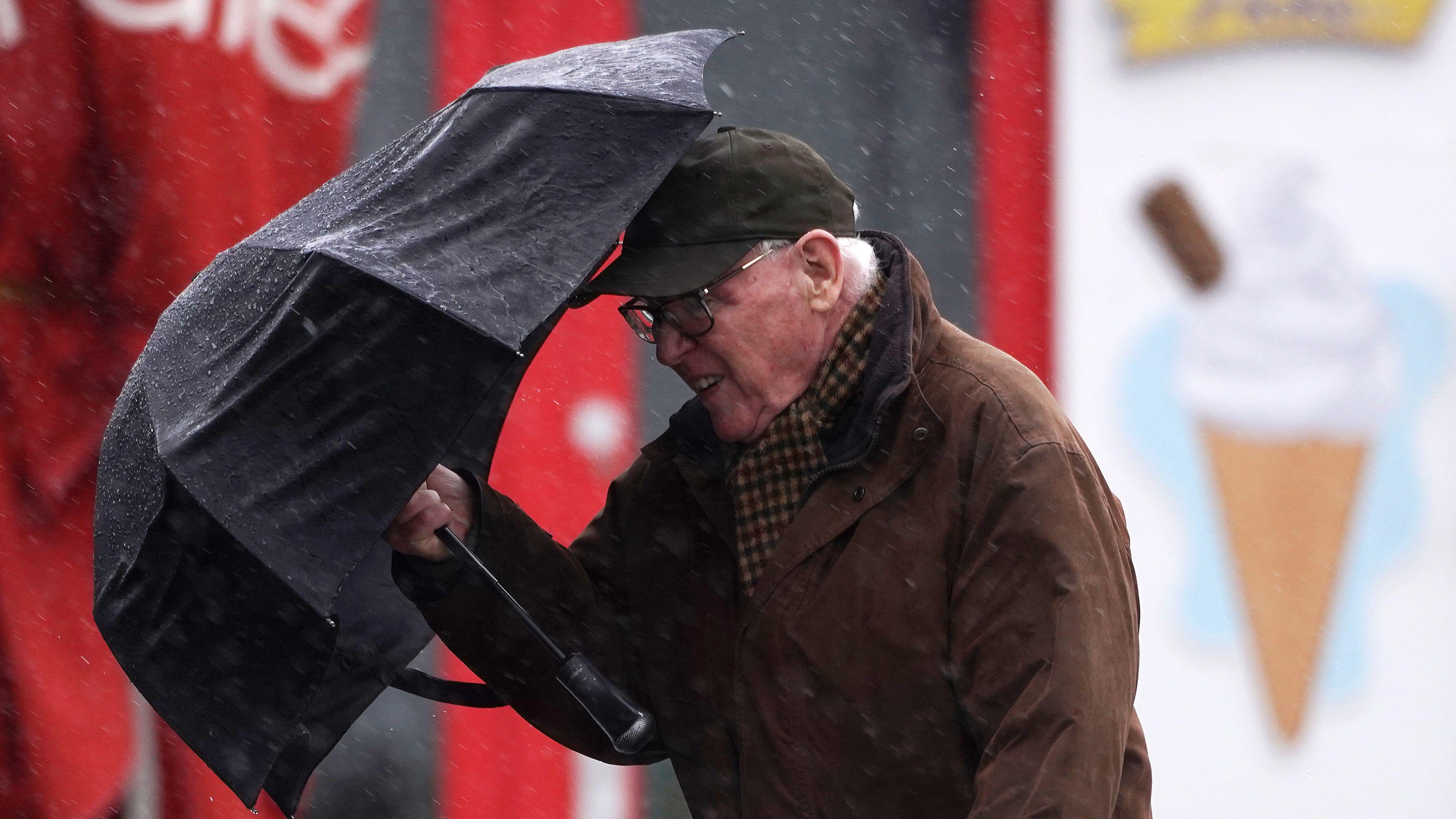 Storm Franklin Hitting UK Today As Met Office Issues Amber Warning