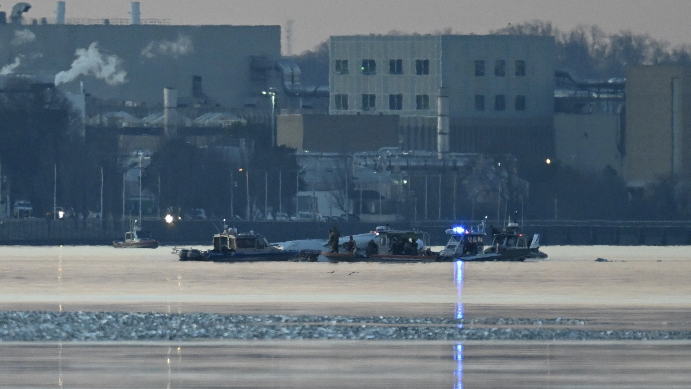Clues from moments before tragic American Airlines crash make major suggestion about why crash happened