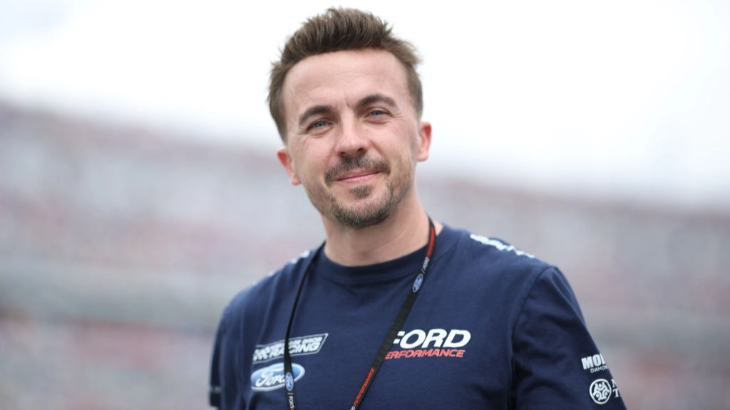 Frankie Muniz celebrates biggest achievement of new career after going full-time