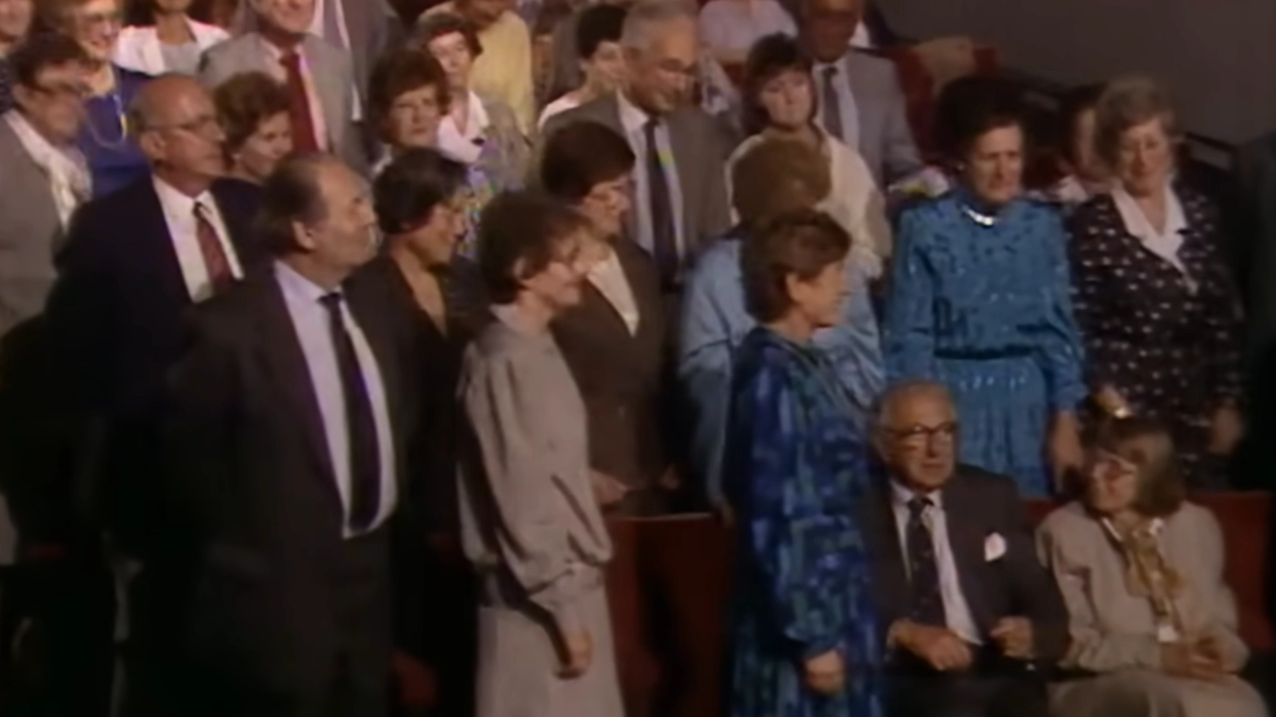 Heartwarming moment man realised he was surrounded by children he helped escape the Holocaust
