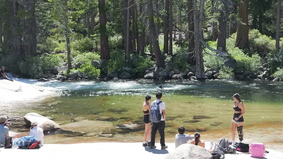 Yosemite visitor unknowingly takes last photo of swimmer before he fell 600-foot