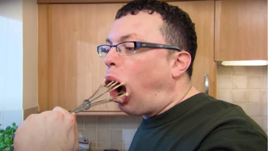 Come Dine With Me Searches for Belfast Contestants