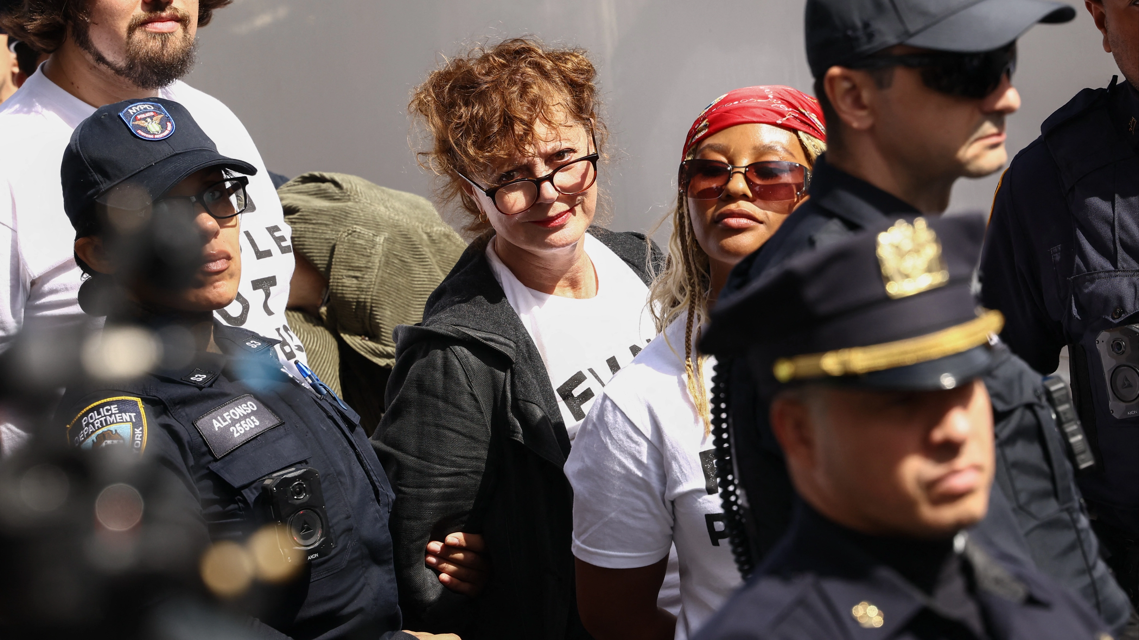 Susan Sarandon among protestors arrested amid Netanyahu UN walkout