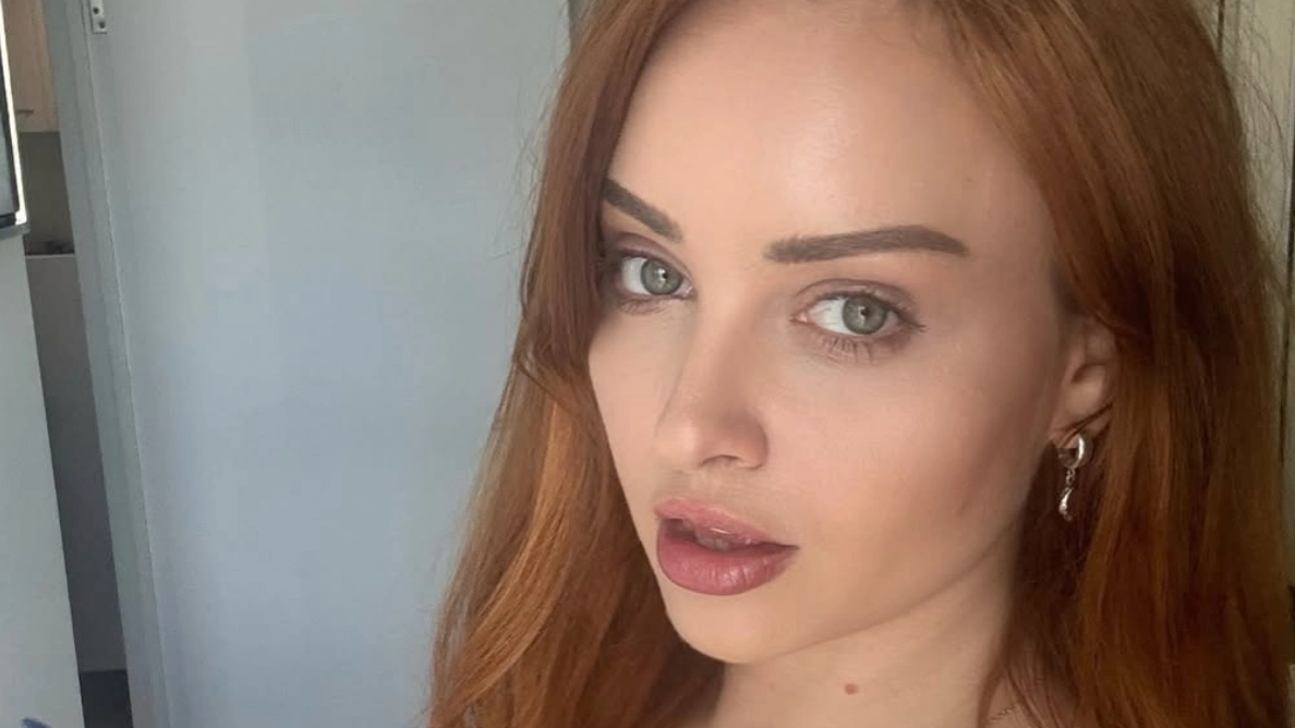 Professional escort says men should ‘seek help’ over health issue she constantly sees