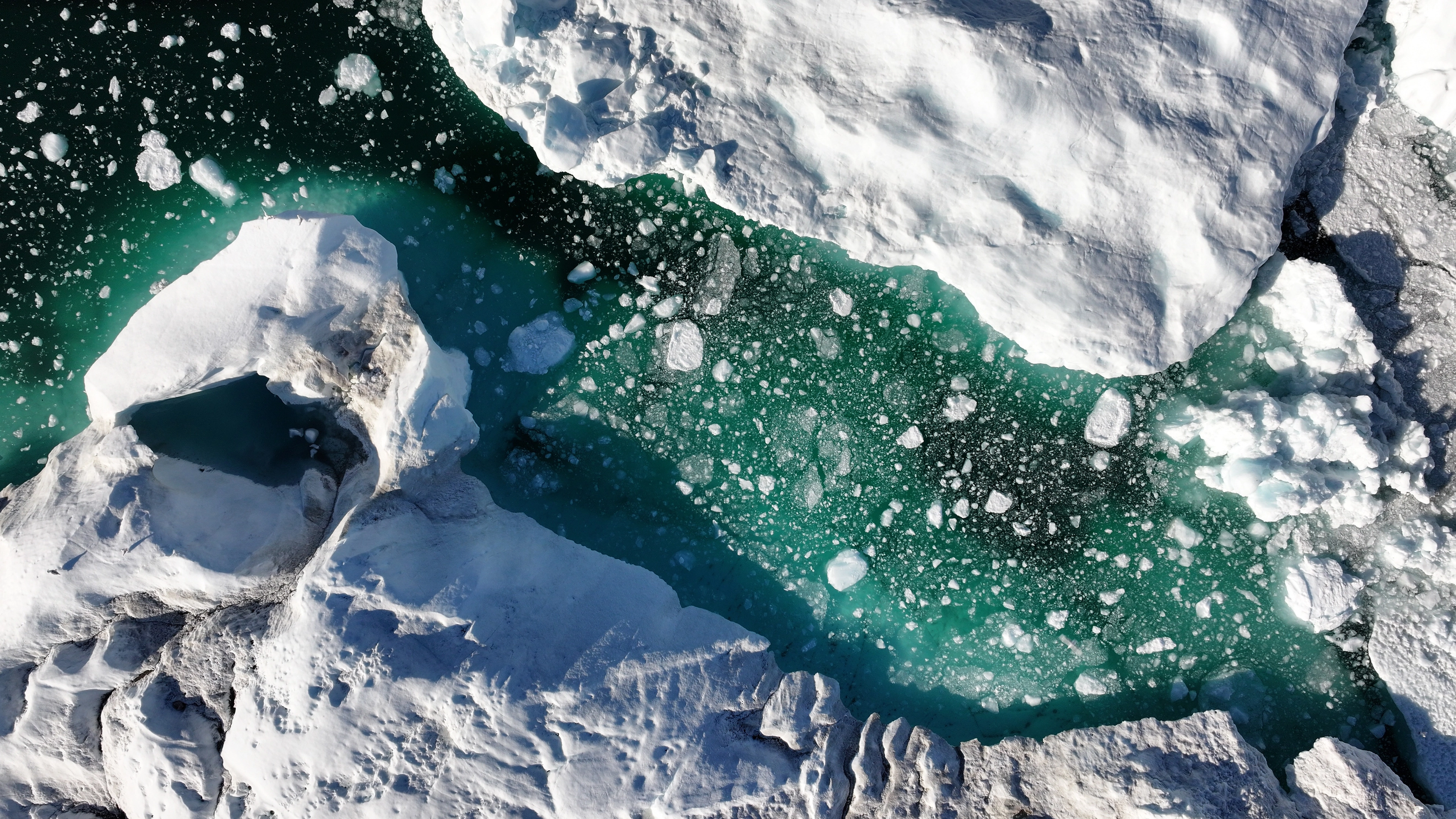 NASA discover dark secret buried 100ft beneath Greenland ice sheet